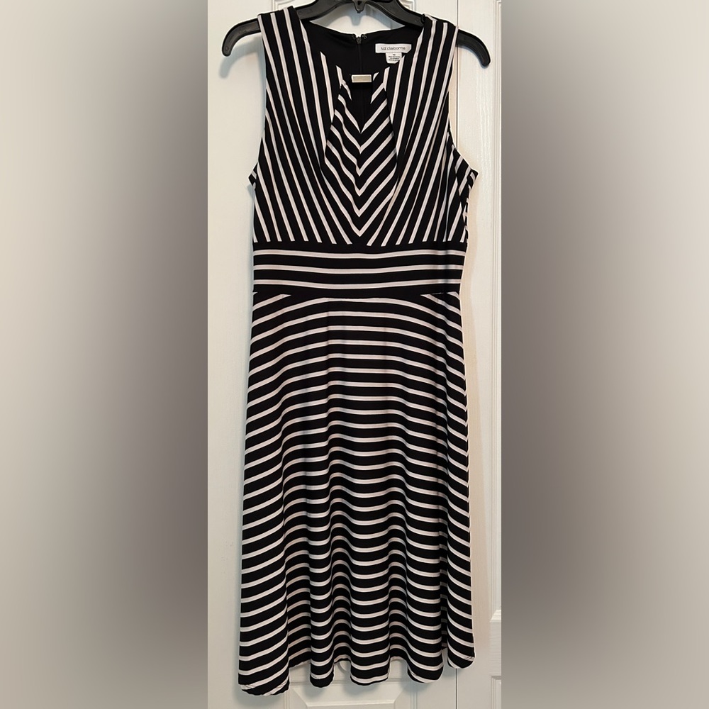 Liz Claiborne: Black/white striped sleeveless dress, size 10